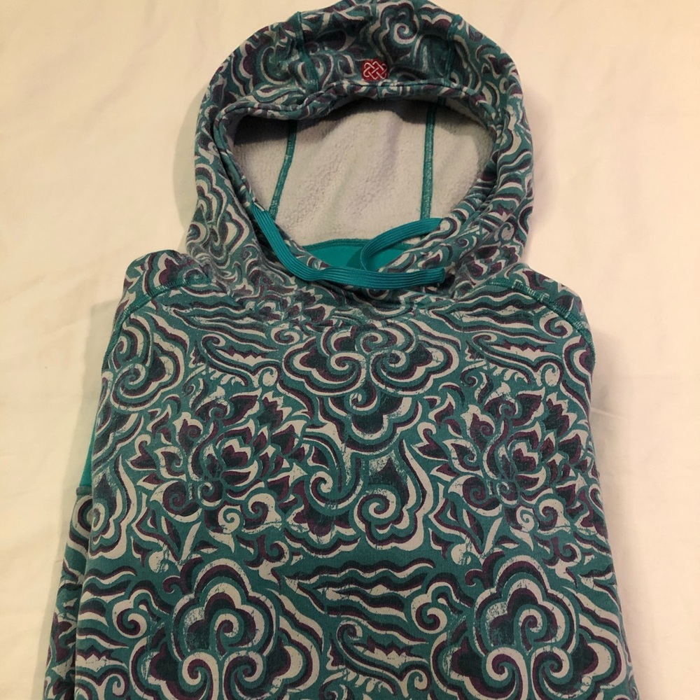 Sherpa women’s hoodie